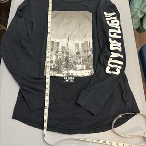 Jordan Black Long Sleeve men’s size L Shirt